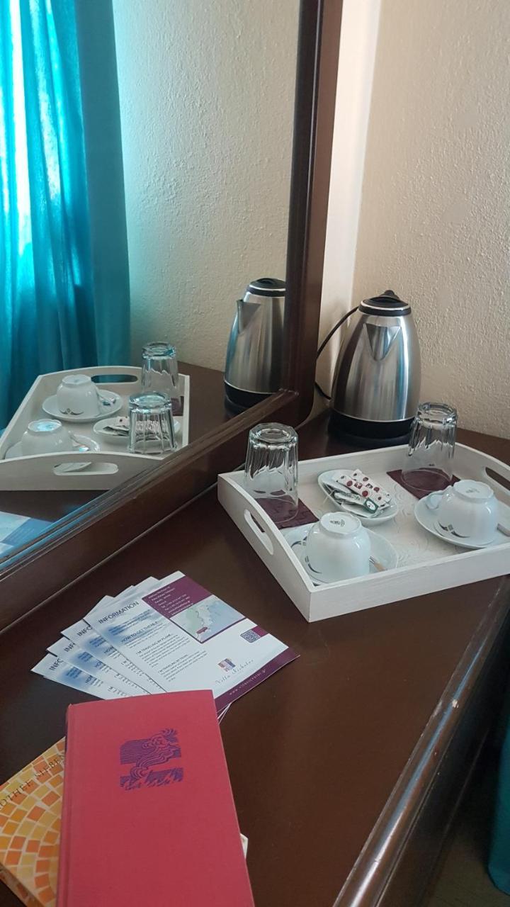 Haus Elena Aparthotel Кавала Екстериор снимка