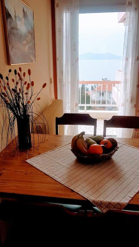 Haus Elena Aparthotel Кавала Екстериор снимка